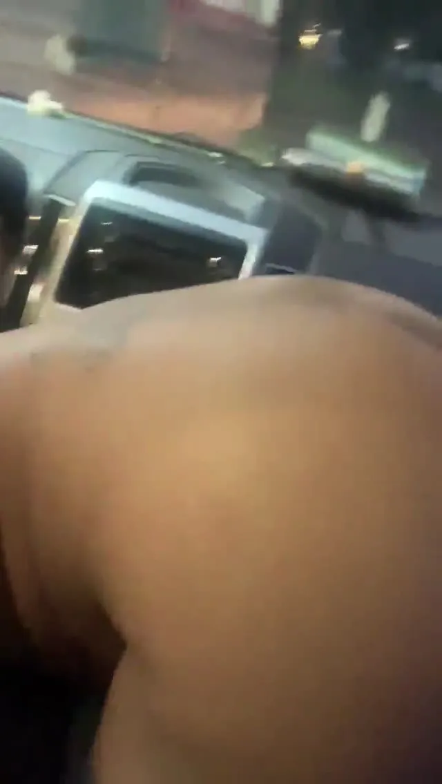 Slut Gets Her Pussy Eaten by Another Slut Right at the Drive Thru